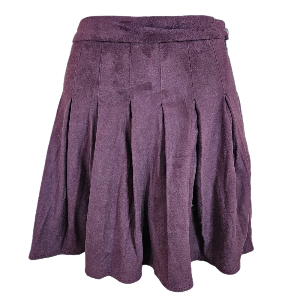 Forever 21 Faux Suede Pleated Mini Skirt Women's Small Preppy A-Line‎ Schoolgirl